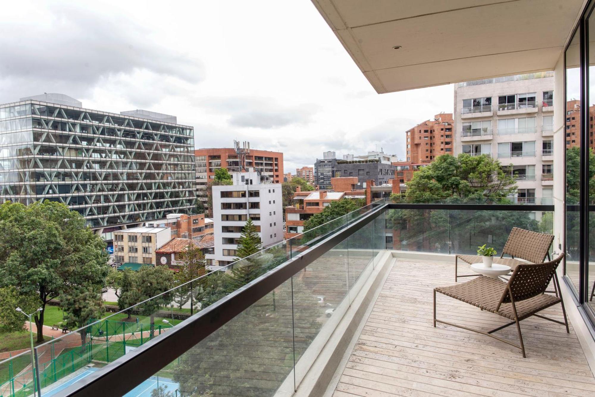 8010 Urban Living- Luxury Home Experience Bogotá Exteriör bild